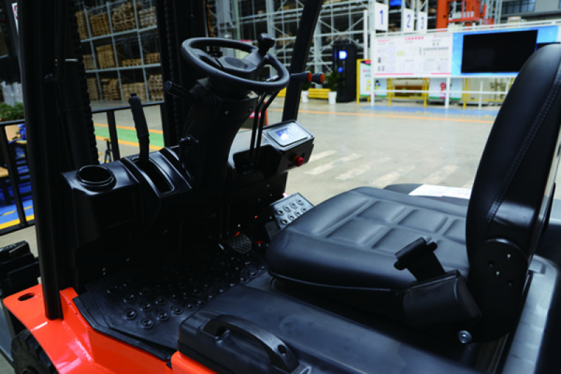 Погрузчик электрический NOBLELIFT FE4P30Q, TX FFL 5000мм, lith. 412Ач, SS, 4th.. (2023г.) HV Market