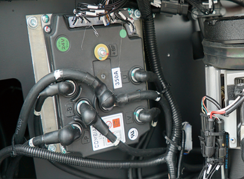 Самоходный штабелер PS18CB Triplex mast (Литий 200 Ач, EPS, Platform and Guardial Rail, В-4300) HV Market