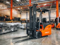 Электрический вилочный погрузчик FE3R14NC Duplex mast (Свинц-кислот 400Ач, FFL, В-4000мм) HV Market