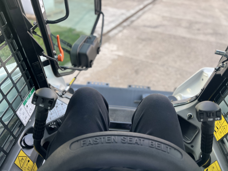 Мини-погрузчик BOBCAT S530 (Г/п 860 кг) HV Market