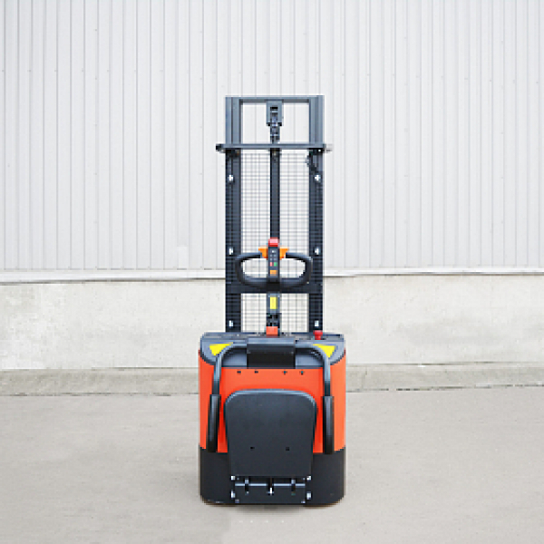 Самоходный штабелер OXLIFT BX1536E 3600 мм 1500 кг с платформой для оператора