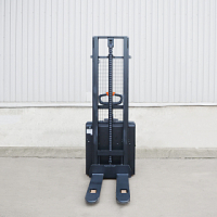 Самоходный штабелер OXLIFT BX1536E 3600 мм 1500 кг с платформой для оператора HV Market