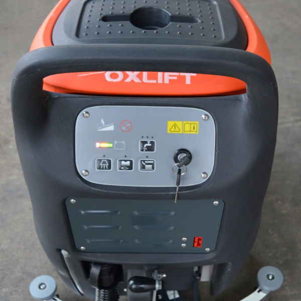 Поломоечная машина OXLIFT NB530 с зу и акб повышенной ёмкости в комплекте HV Market