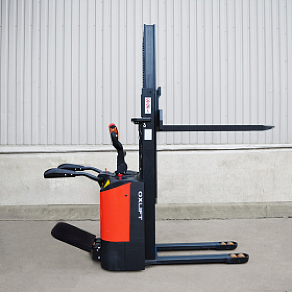 Самоходный штабелер OXLIFT BX1526E 2600 мм 1500 кг с платформой для оператора