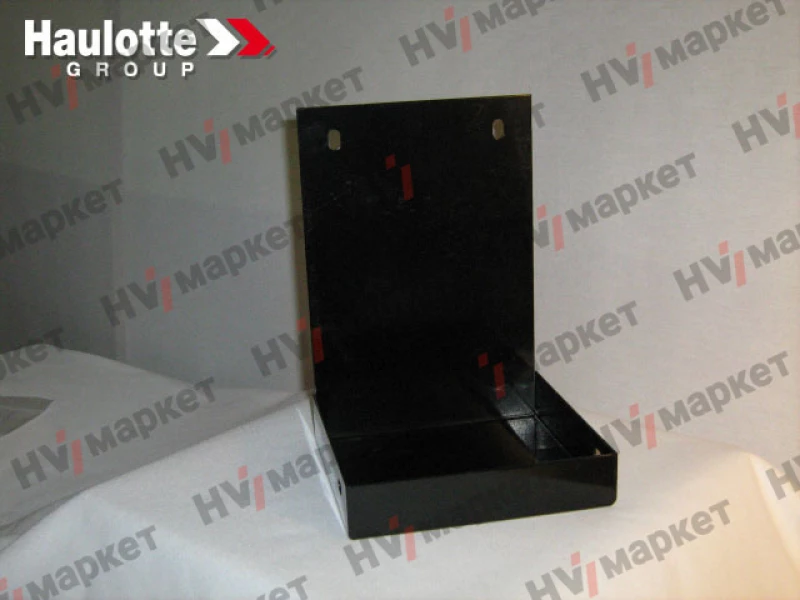 128C168470 - Крышка металлическая аутригера HV Market